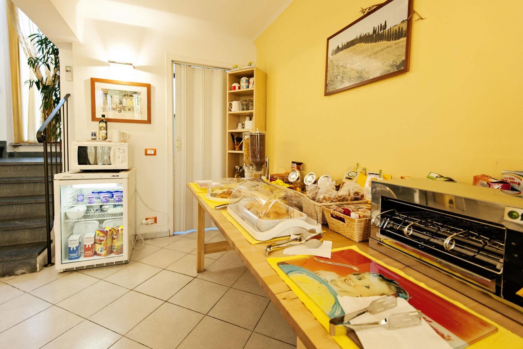 Ai Cipressi Bed & Breakfast 3*
